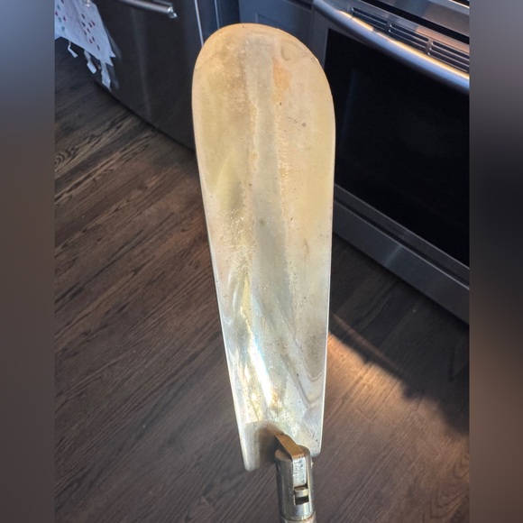 Antique Adjustable Brass Shoe Horn - Picture 5 of 6